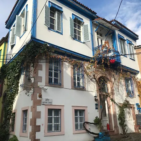 Atilla Bey Konağı Ayvalı